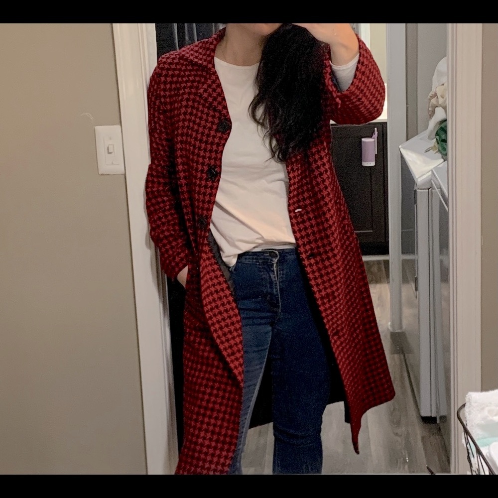 E.C. Star Vintage red and black spring trench coat